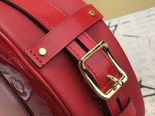 Luxury Structured Shoulder Bag - Women's Premium Designer Fashion - NM4261