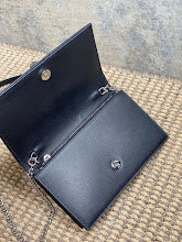 Chic Women's Shoulder Handbag - Luxury Premium Designer Style - NM3750