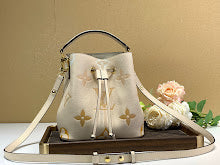 Luxury Designer Shoulder Bag for Women - Premium Fashion Handbag - NM4921