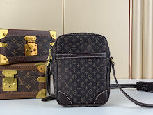 Chic Designer Tote Handbag - Luxury Premium Women's Fashion Bag - NM5026
