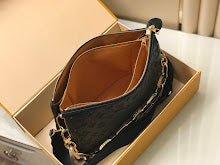 Luxury Monogram Shoulder Bag - Women's Elegant Designer Fashion - NM5194