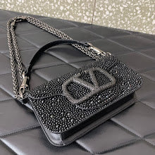 Chic Women's Crossbody Handbag - Luxury Premium Designer Style - NM2936