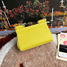 Chic Women's Crossbody Handbag - Luxury Premium Designer Style - NM6743