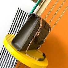 Luxury Monogram Shoulder Bag - Women's Elegant Designer Fashion - NM3242