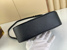 Premium Signature Shoulder Bag - Chic Women's Luxury Designer - NM4805