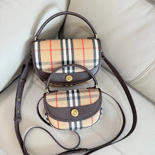 New Designer Iconic Tote Handbag - Premium Luxury Women's Fashion - NM5690