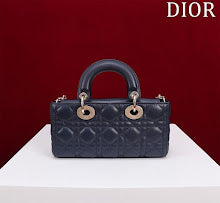 Luxury Monogram Top Handle Bag - Women's Elegant Designer Fashion - NM7399