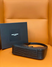 Luxury Signature Top Handle Bag - Elegant Women's Designer Handbag - NM3211