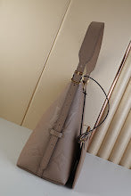 Luxury Monogram Shoulder Bag - Women's Elegant Designer Fashion - NM4686