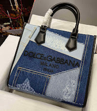Luxury Monogram Shoulder Bag - Women's Elegant Designer Fashion - NM7030