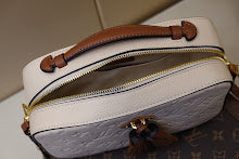 Designer Signature Tote - Premium Luxury Women's Fashion Bag - NM4663