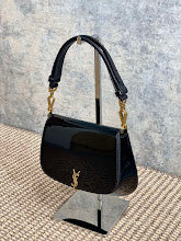 Chic Designer Shoulder Handbag - Premium Luxury Women's Style - NM3642