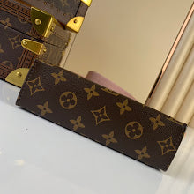 Chic Designer Crossbody Purse - Premium Luxury Women's Style - NM4392