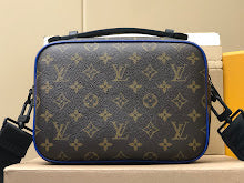 Chic Designer Crossbody Purse - Premium Luxury Women's Style - NM4888