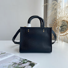 New Chic Women's Shoulder Handbag - Luxury Premium Designer Style - NM6455