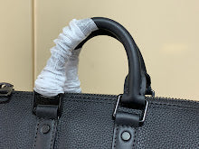 Designer Iconic Tote Handbag - Premium Luxury Women's Fashion - NM4103