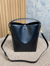 Chic Designer Crossbody Purse - Premium Luxury Women's Style - NM3580