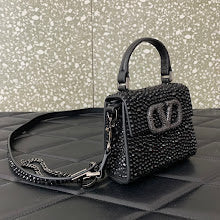 Luxury Iconic Crossbody Bag - Women's Elegant Designer Fashion - NM2933