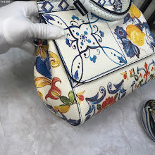 Designer Iconic Shoulder Bag - Luxury Women's Premium Fashion - NM6701