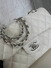 New Premium Women's Shoulder Bag - Designer Luxury Fashion Accessory - NM6111