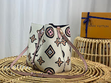 Chic Designer Crossbody Purse - Premium Luxury Women's Style - NM4474