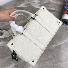 Designer Iconic Shoulder Bag - Luxury Women's Premium Fashion - NM4896