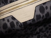 Premium Women's Shoulder Bag - Designer Luxury Fashion Accessory - NM4873