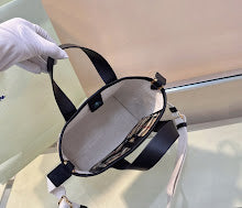 Premium Heritage Tote Bag - Elegant Women's Luxury Designer Style - NM5588