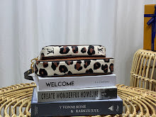 Designer Heritage Crossbody Bag - Premium Luxury Women's Fashion - NM4900
