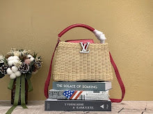 Designer Iconic Tote Handbag - Premium Luxury Women's Fashion - NM4235