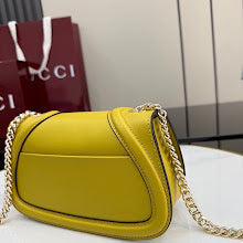 Luxury Signature Top Handle Bag - Elegant Women's Designer Handbag - NM4083