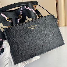 Premium Women's Crossbody Bag - Luxury Designer Fashion Accessory - NM4789