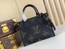 Luxury Iconic Crossbody Bag - Women's Elegant Designer Fashion - NM4486