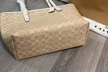 New Luxury Designer Shoulder Bag for Women - Premium Fashion Handbag - NM6608