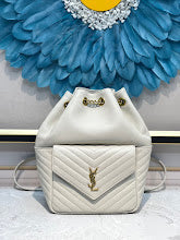 Chic Women's Designer Tote - Luxury Premium Handbag Style - NM3266