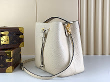 Chic Designer Tote Handbag - Luxury Premium Women's Fashion Bag - NM4564
