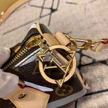 Luxury Monogram Shoulder Bag - Women's Elegant Designer Fashion - NM5047