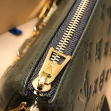 Premium Leather Crossbody Bag - Elegant Women's Designer Handbag - NM5199