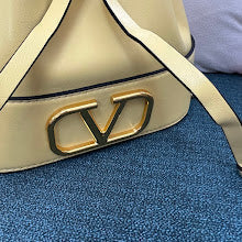Designer Heritage Shoulder Bag - Premium Luxury Women's Handbag - NM2803