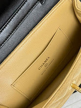 New Luxury Iconic Crossbody Bag - Women's Elegant Designer Fashion - NM6266