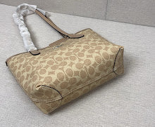 New Chic Designer Shoulder Handbag - Premium Luxury Women's Style - NM6525