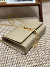 Luxury Signature Top Handle Bag - Elegant Women's Designer Handbag - NM3596