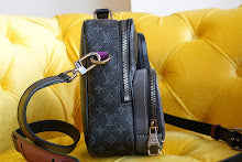 Chic Women's Crossbody Handbag - Luxury Premium Designer Style - NM4995