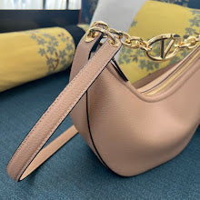 Luxury Signature Top Handle Bag - Elegant Women's Designer Handbag - NM2906