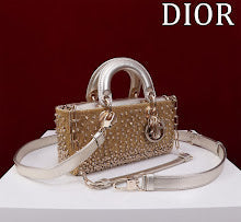 Chic Women's Crossbody Handbag - Luxury Premium Designer Style - NM7598