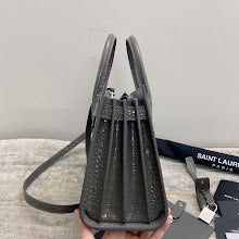 Luxury Structured Shoulder Bag - Women's Premium Designer Fashion - NM3261