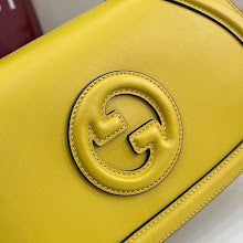 Premium Women's Shoulder Bag - Designer Luxury Fashion Accessory - NM4082