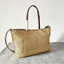 Chic Women's Designer Tote - Luxury Premium Handbag Style - NM2830