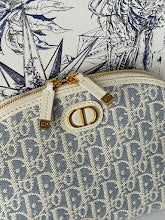 Designer Signature Tote - Premium Luxury Women's Fashion Bag - NM7357