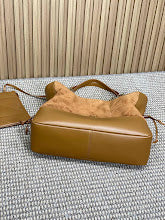 Chic Designer Tote Handbag - Luxury Premium Women's Fashion Bag - NM3550